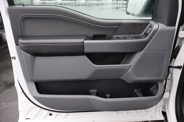 Used 2025 Ford F150 XLT w/ Equipment Group 301A Standard image 18