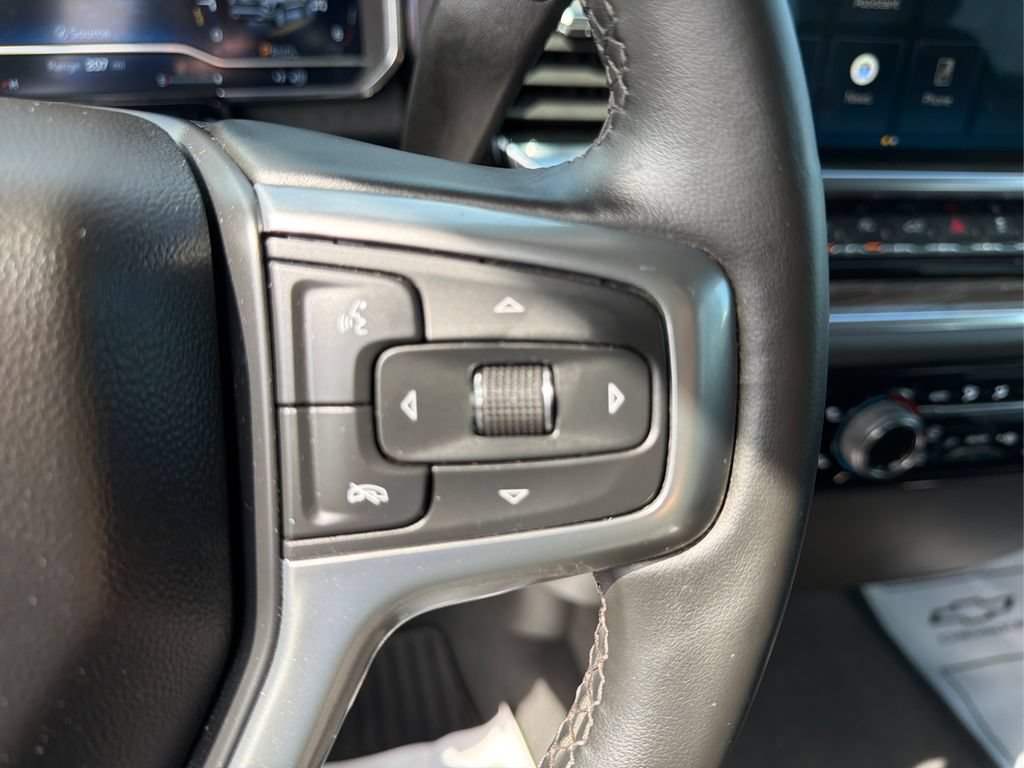 Used 2023 Chevrolet Silverado 1500 LT AWD/4WD image 30