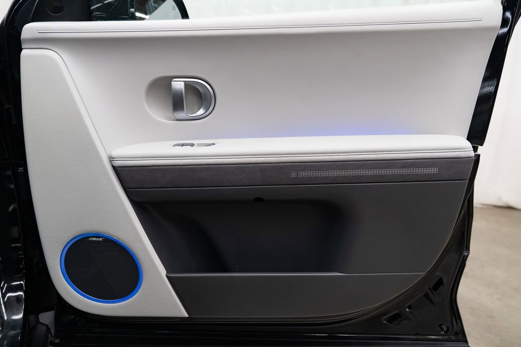 Used 2024 Hyundai Ioniq 5 Limited image 28