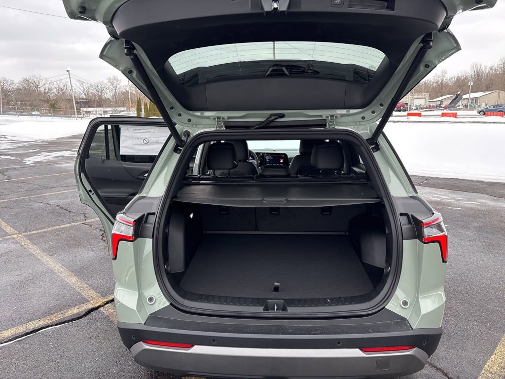 New 2026 Chevrolet Equinox LT w/ Convenience Package II image 10
