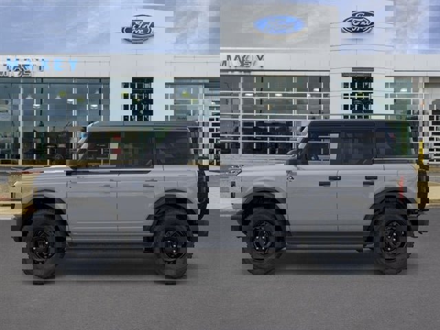 New 2026 Ford Bronco Outer Banks image 28