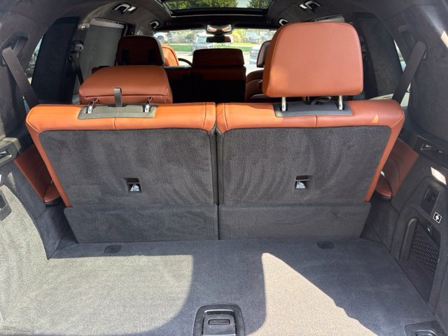 Used 2023 BMW X7 xDrive40i w/ M Sport Package AWD/4WD image 8
