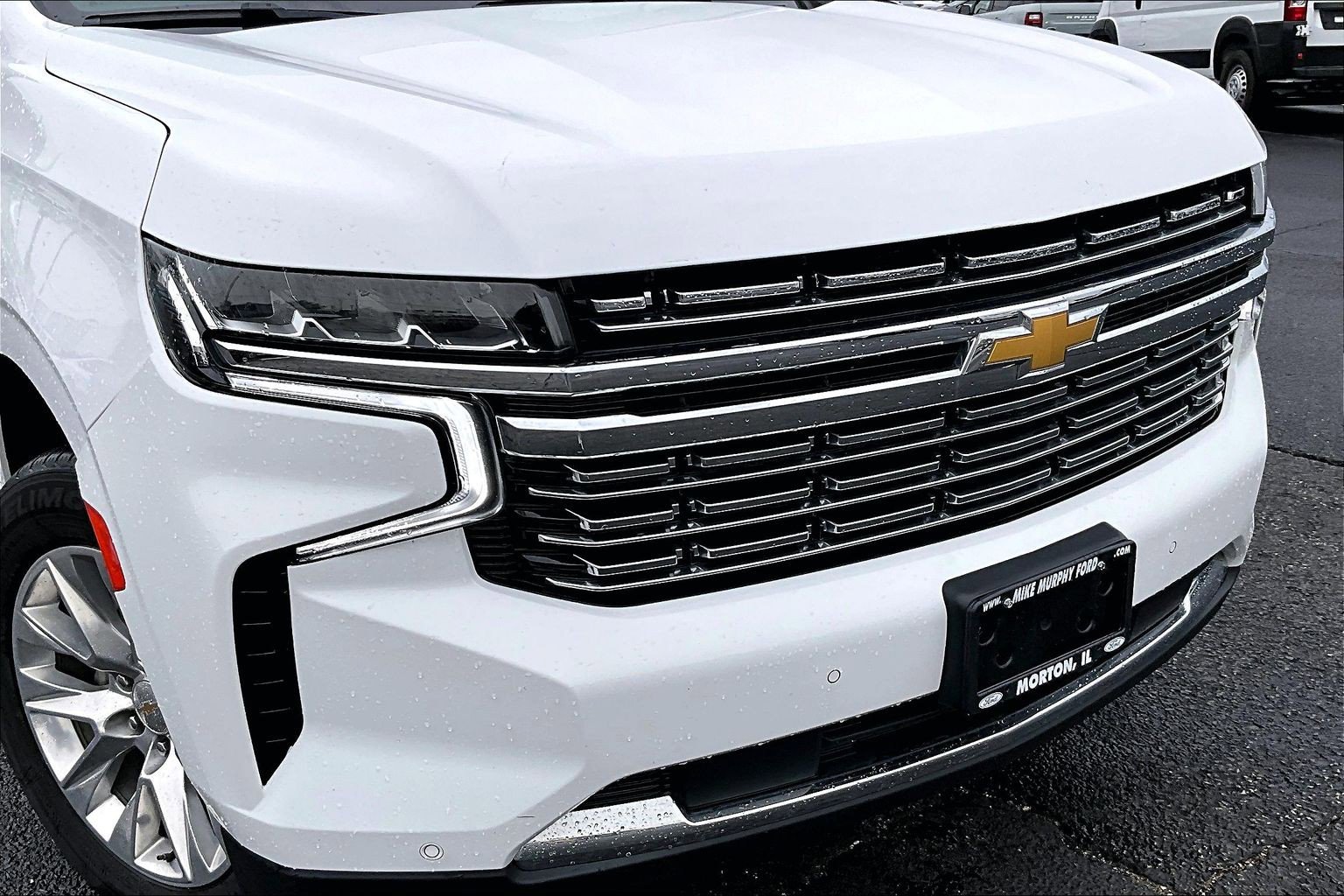 Used 2023 Chevrolet Suburban Premier AWD/4WD image 31