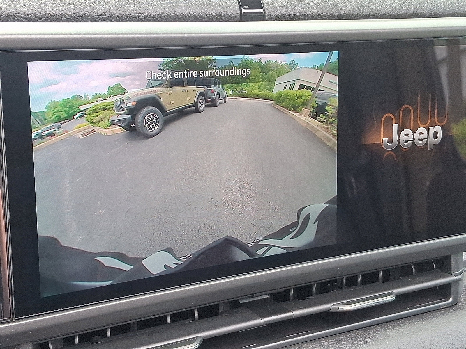 New 2025 Jeep Wrangler Sport S image 12