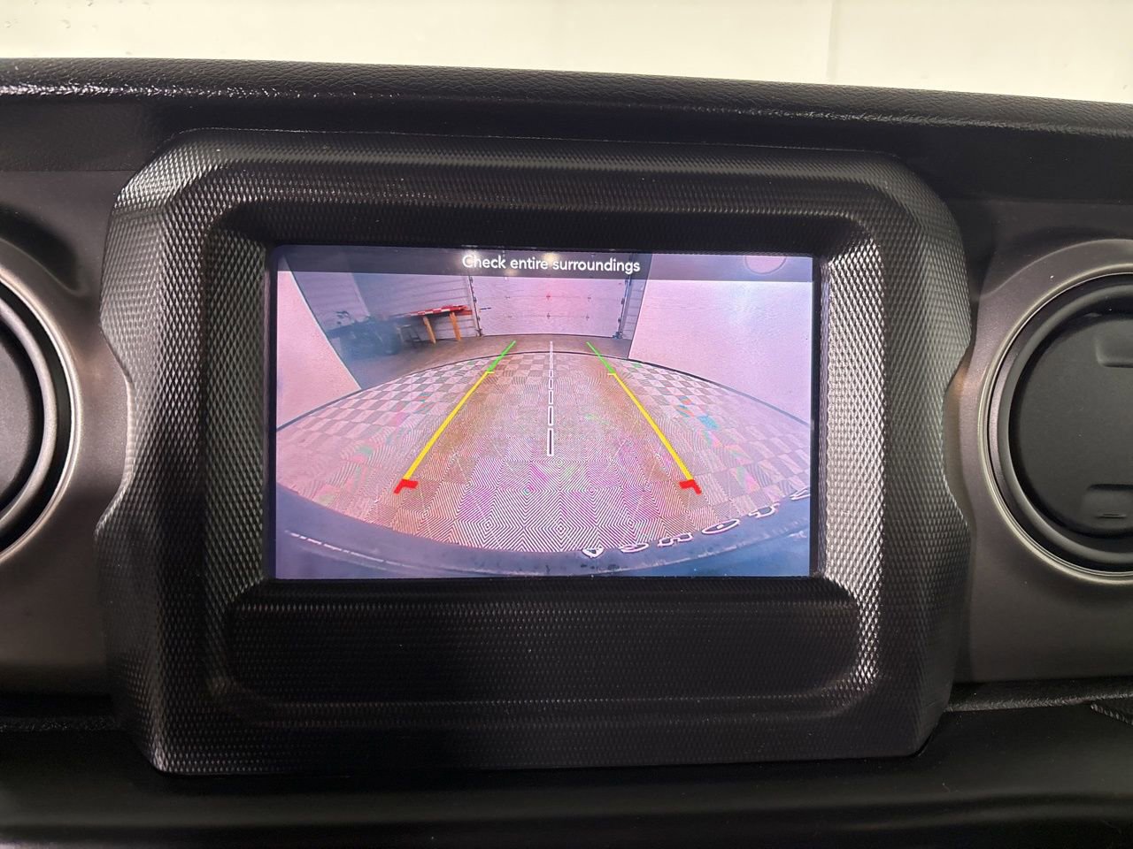 Used 2021 Jeep Wrangler Unlimited Sport image 16