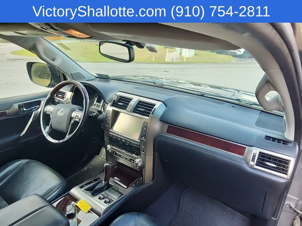 Used 2017 Lexus GX 460 Premium AWD/4WD image 35