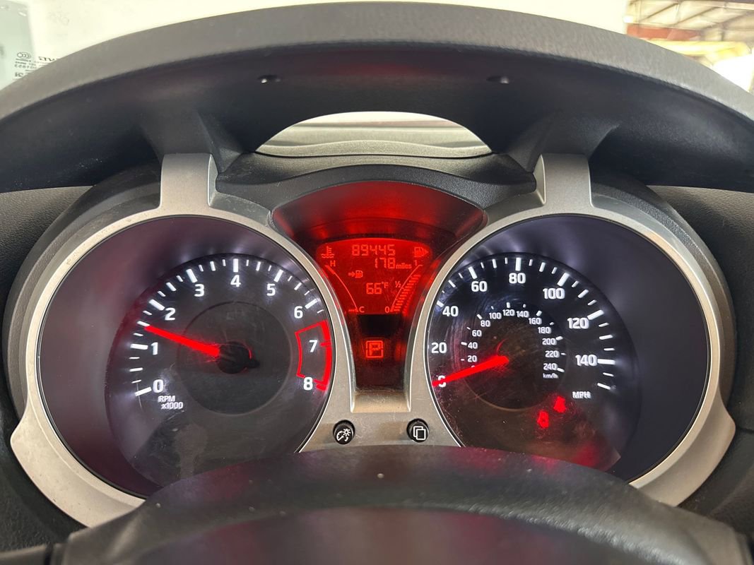 Used 2013 Nissan Juke SV image 14