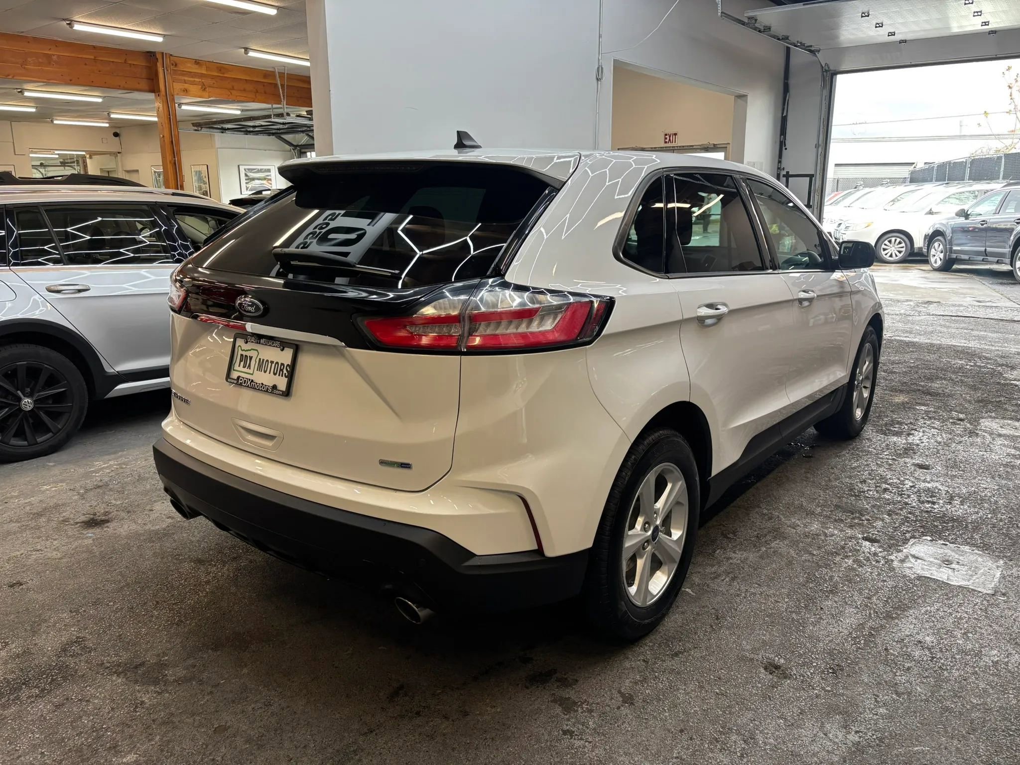 Used 2020 Ford Edge SE AWD/4WD image 7
