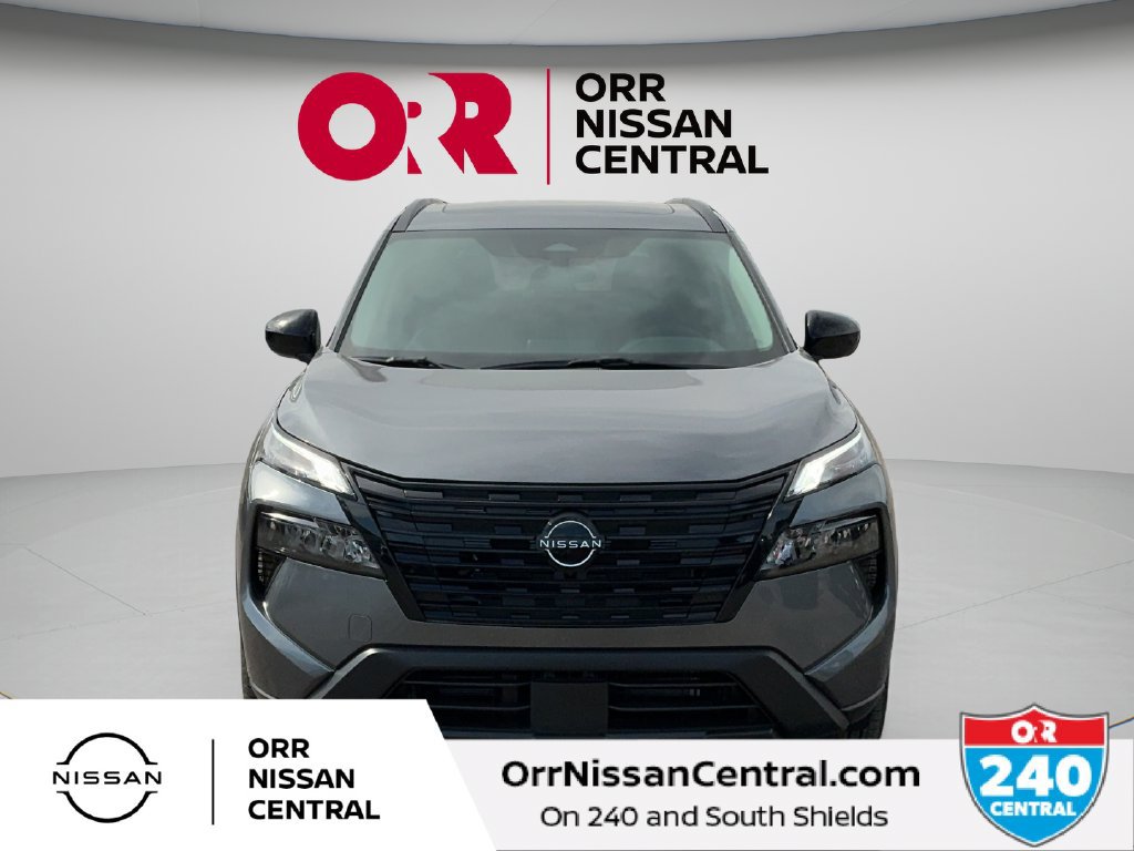 New 2027 Nissan Rogue Dark Armor FWD image 2