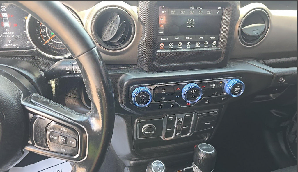 Used 2021 Jeep Gladiator Sport AWD/4WD image 11