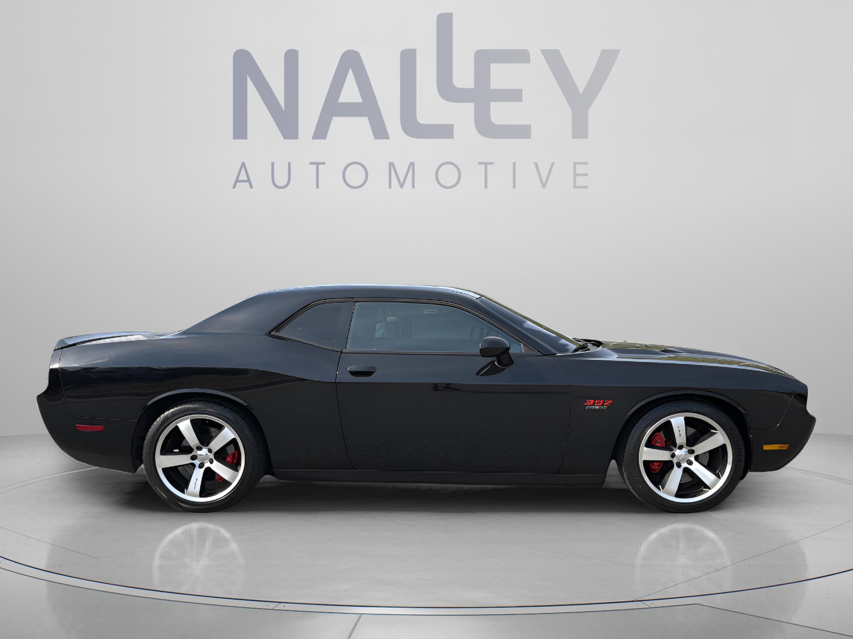 Used 2012 Dodge Challenger SRT8 w/ Premium Sound Group RWD image 6