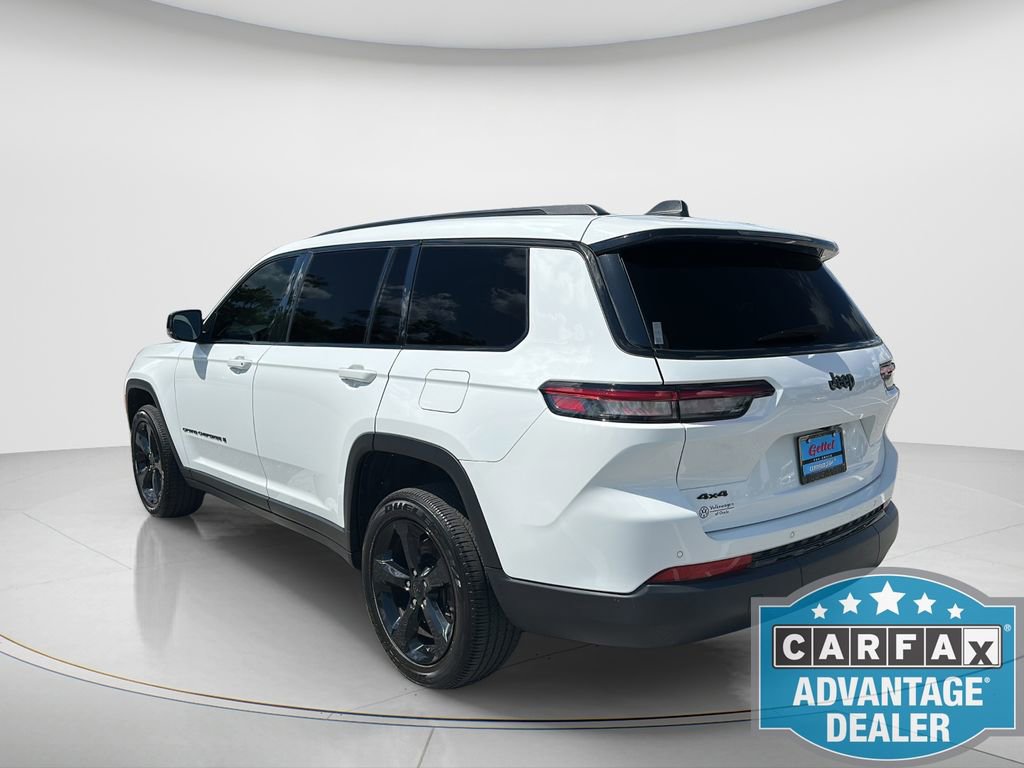 Used 2025 Jeep Grand Cherokee L Altitude image 3