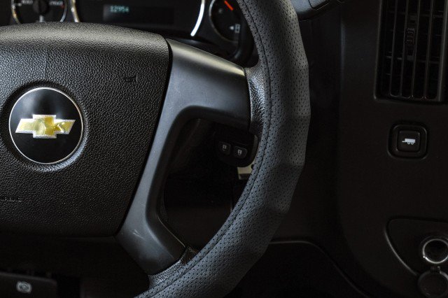 Used 2015 Chevrolet Express 2500 LT w/ LT Preferred Equipment Group RWD image 22