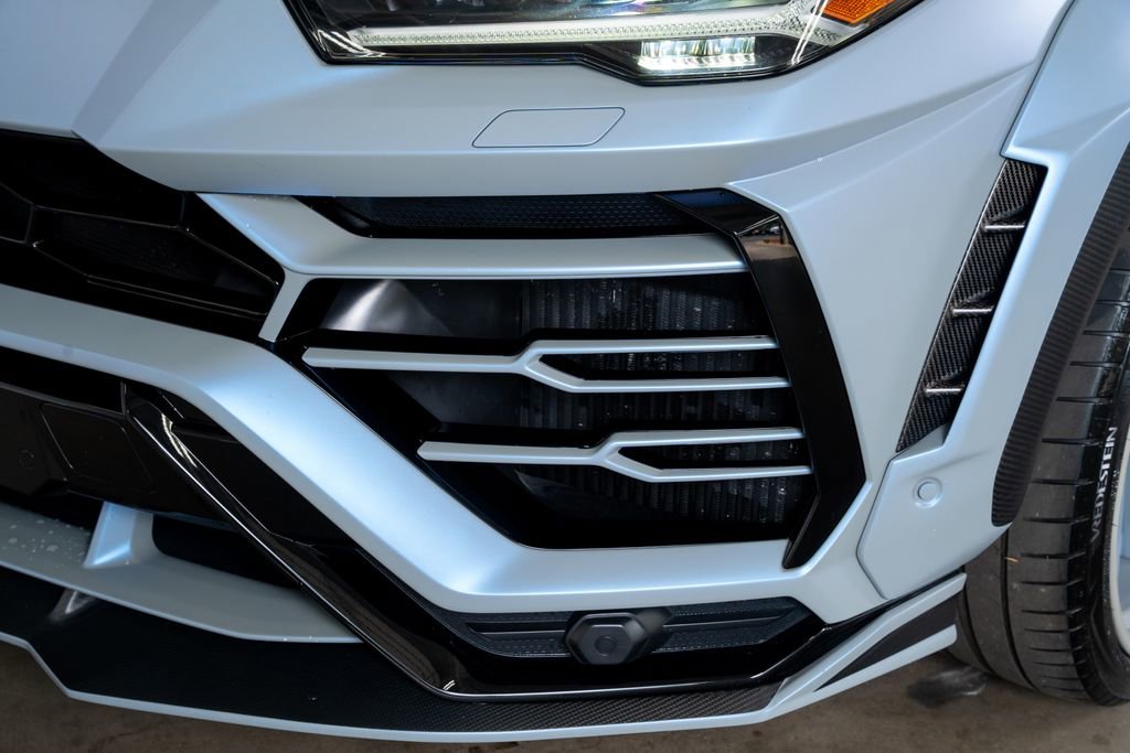 Used 2022 Lamborghini Urus image 14