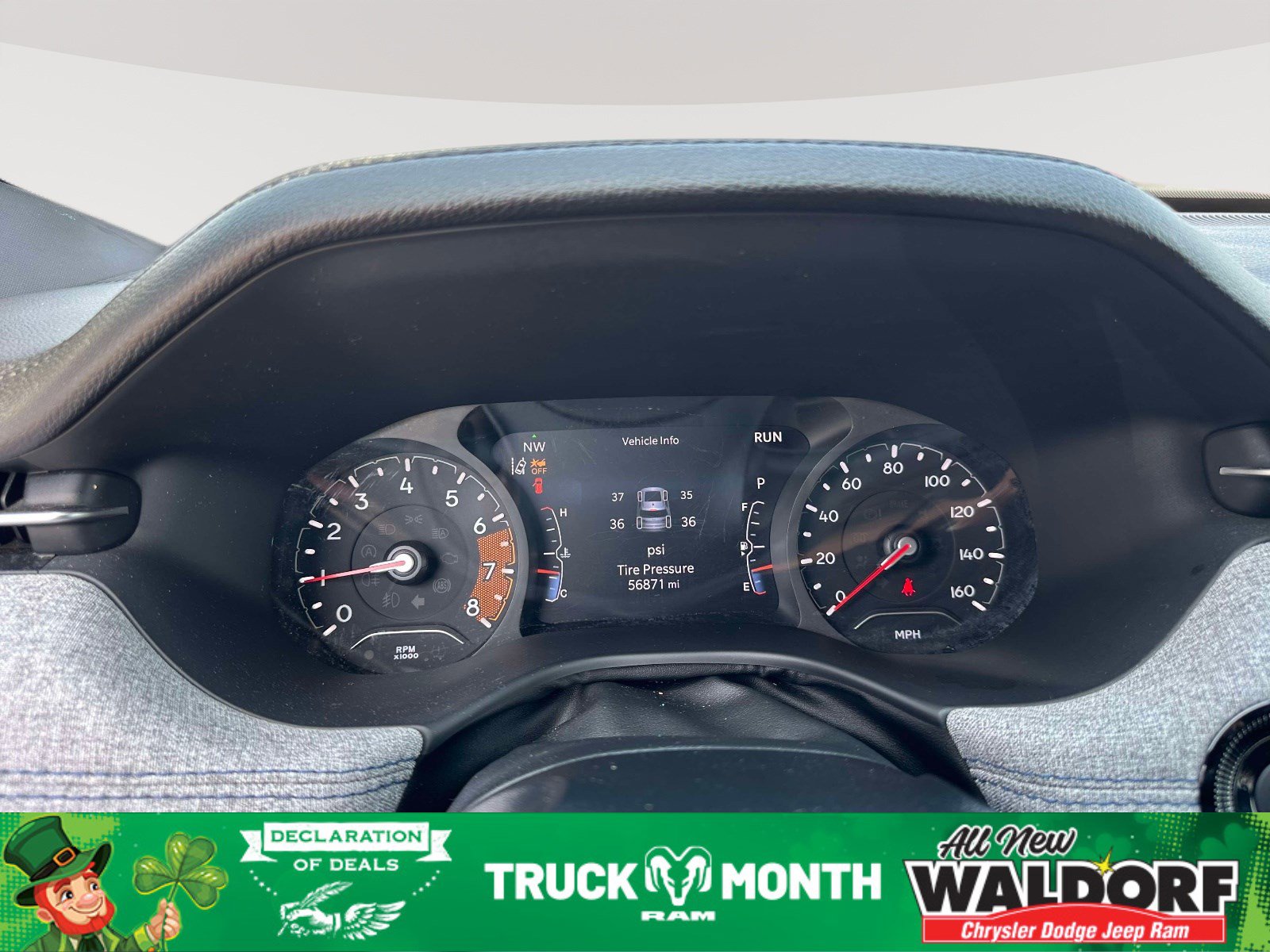 Used 2024 Jeep Compass Latitude image 15