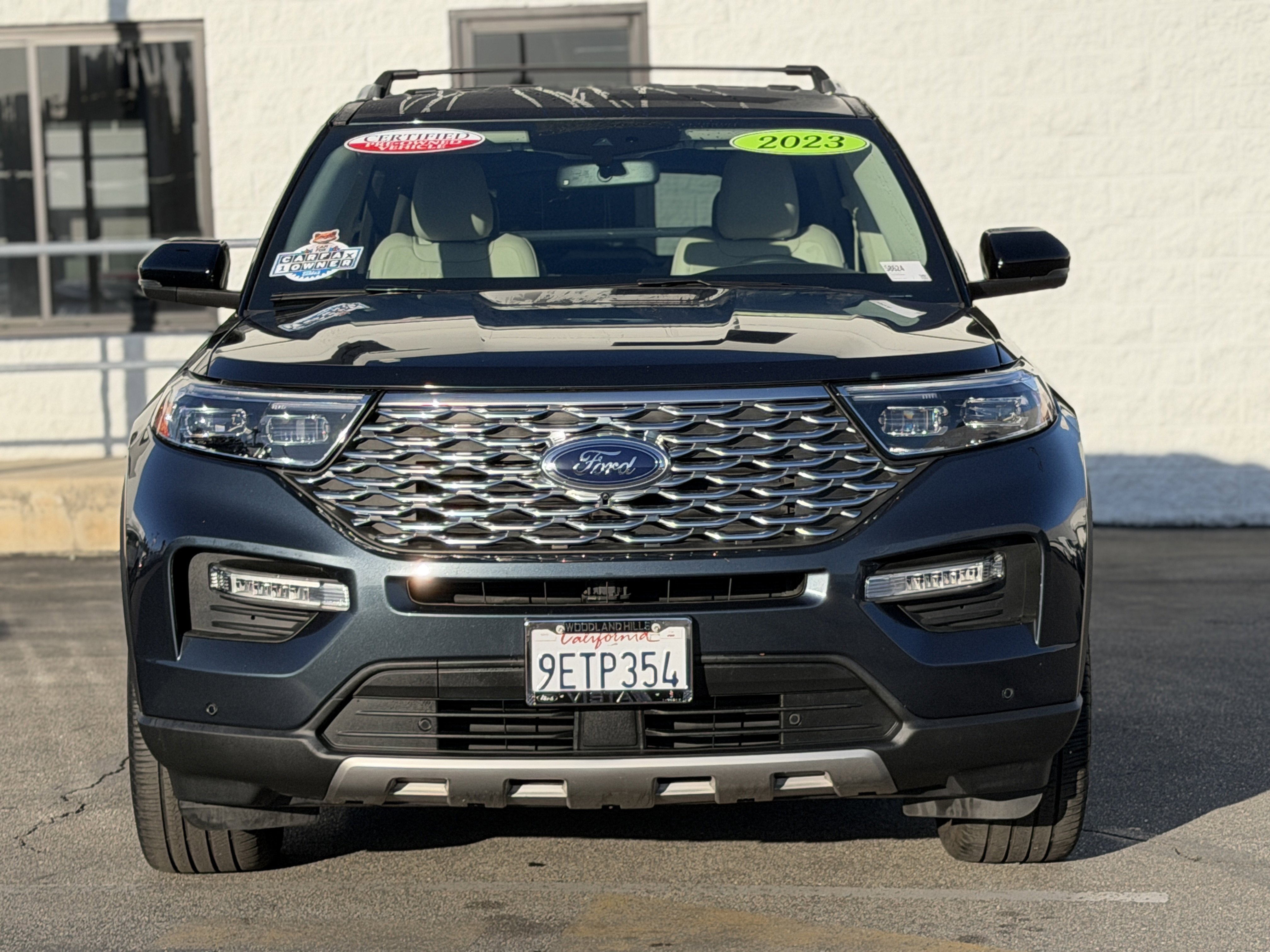 Certified 2023 Ford Explorer Platinum image 2