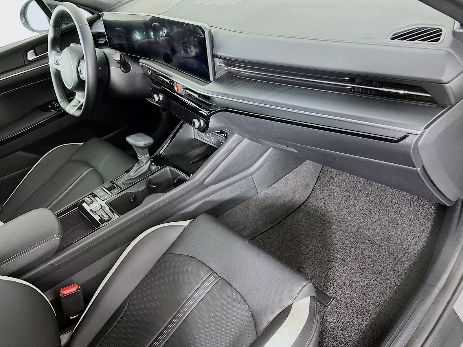 New 2025 Kia K5 GT-Line FWD image 22