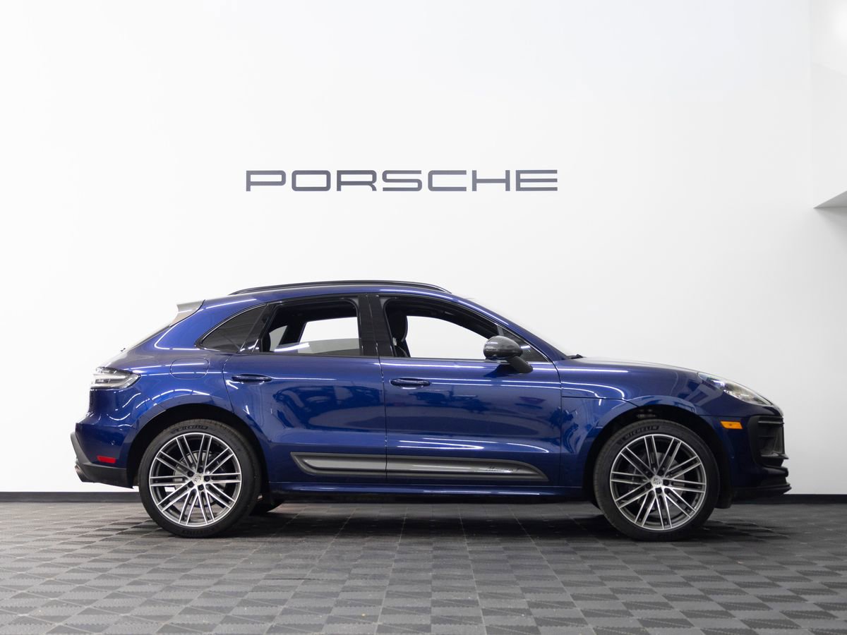 Certified 2025 Porsche Macan Turbo image 8