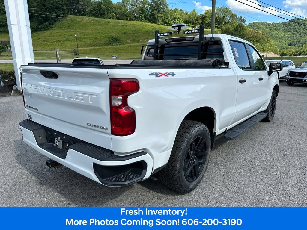 Used 2023 Chevrolet Silverado 1500 Custom AWD/4WD image 5