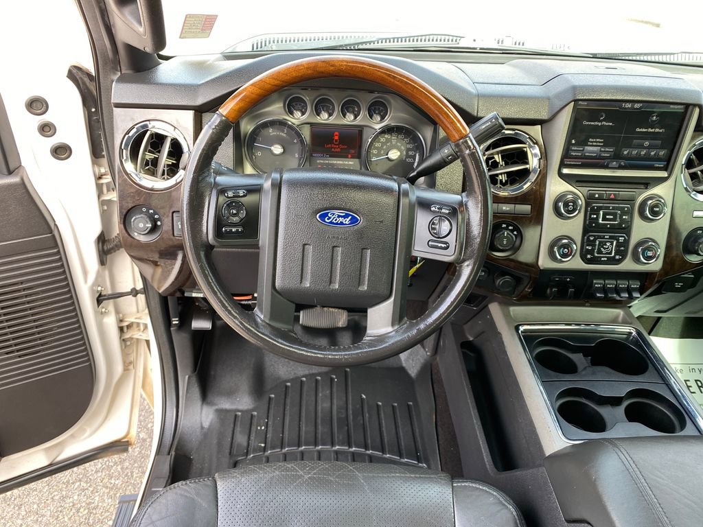 Used 2016 Ford F250 Platinum w/ FX4 Off-Road Package AWD/4WD image 15