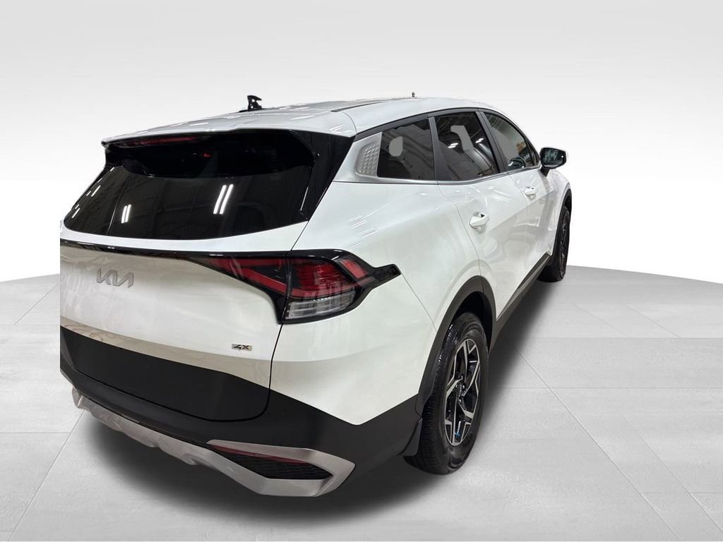 Certified 2023 Kia Sportage LX image 8