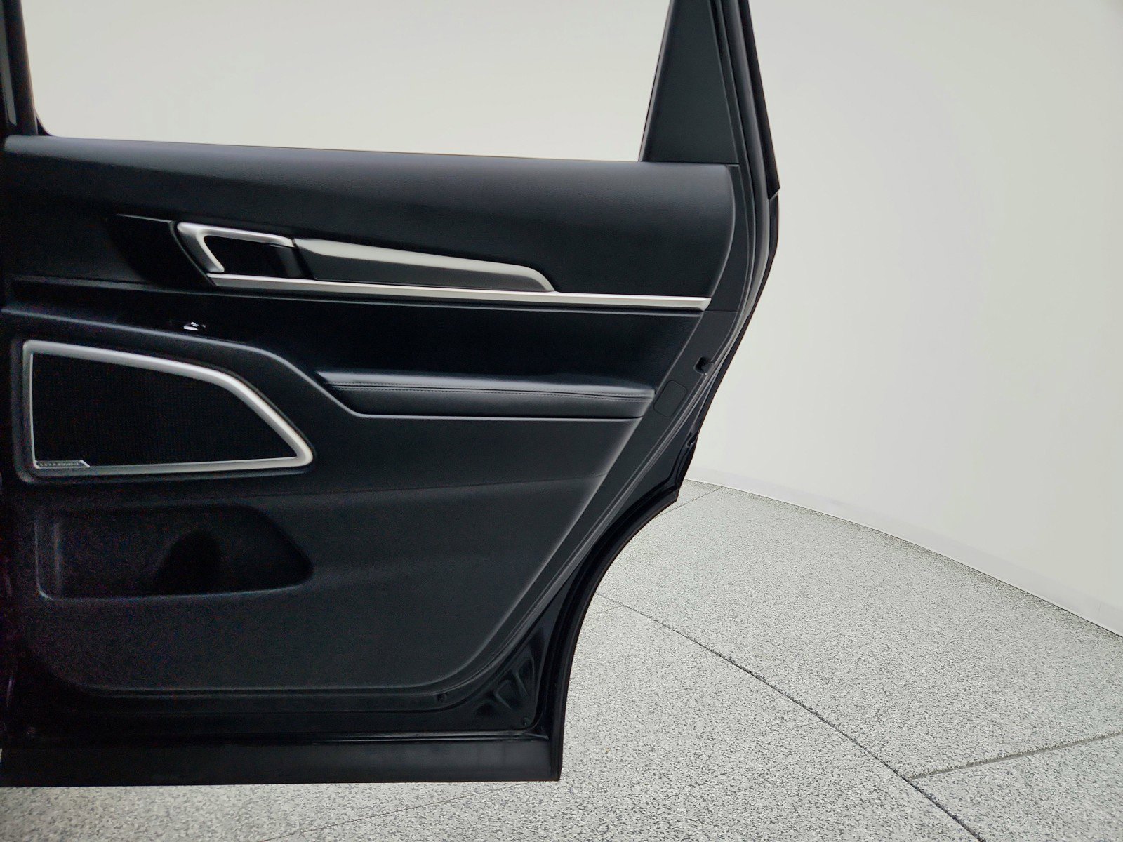 Used 2022 Kia Telluride S image 28