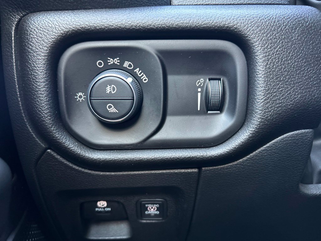 Used 2026 RAM 1500 Warlock AWD/4WD image 49