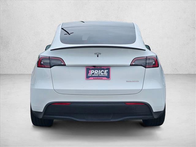 Used 2024 Tesla Model Y Performance image 7