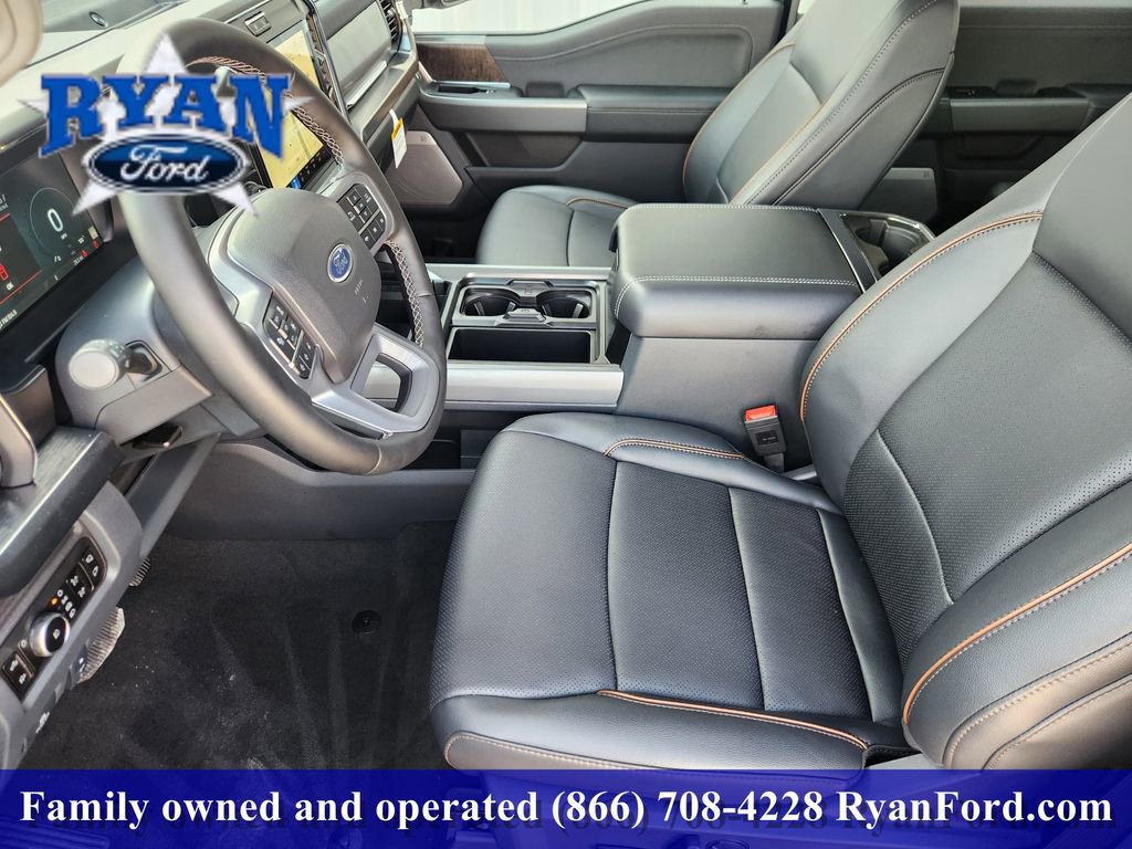 New 2026 Ford F250 Lariat w/ Black Appearance Package AWD/4WD image 9