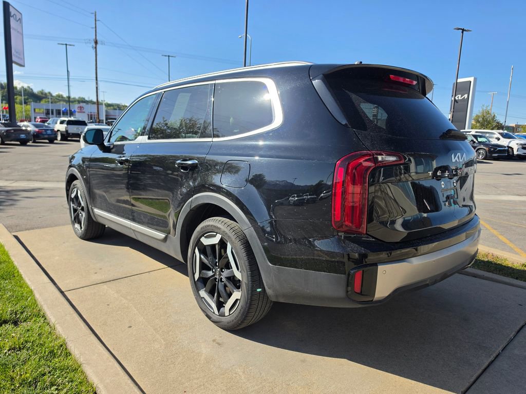 Certified 2025 Kia Telluride S AWD/4WD image 7