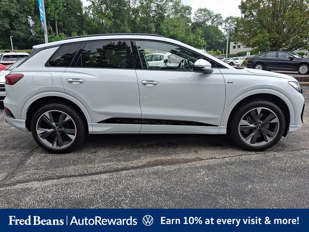Used 2023 Audi Q4 e-tron Premium w/ Convenience Package AWD/4WD image 9