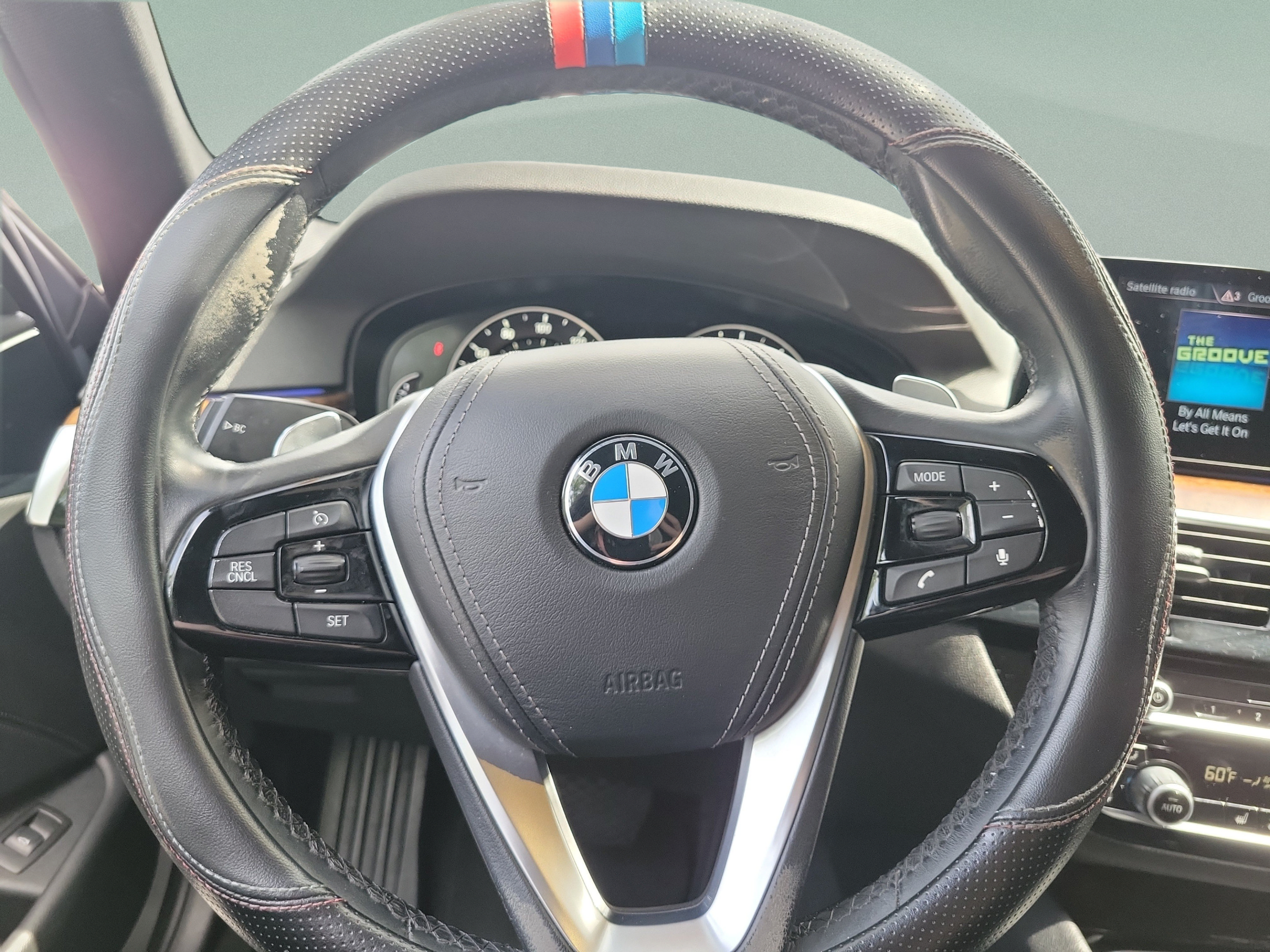 Used 2019 BMW 540i w/ Convenience Package RWD image 16