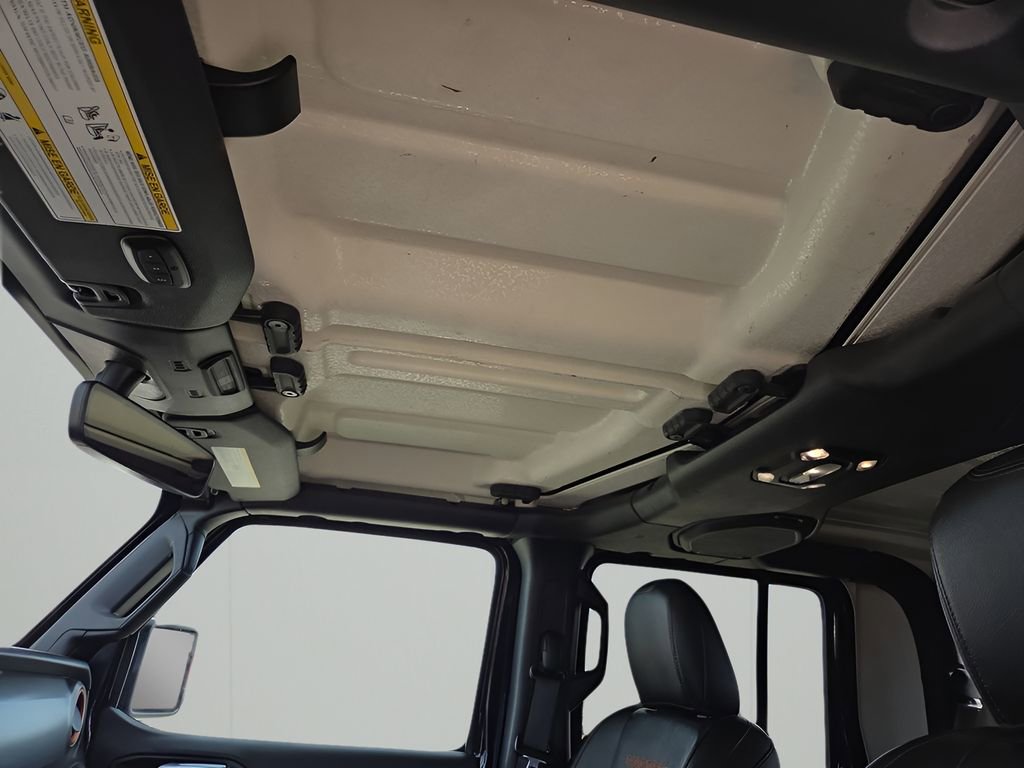 Certified 2022 Jeep Gladiator Mojave w/ LED Lighting Group image 20