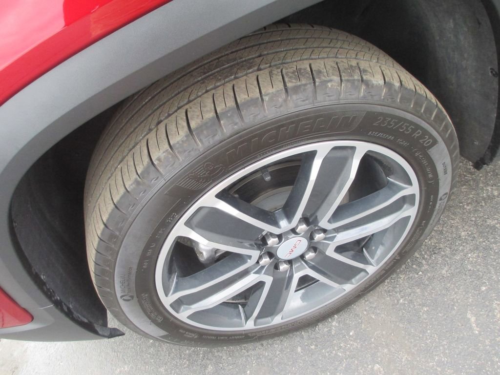 Used 2023 GMC Acadia SLT w/ Technology Package AWD/4WD image 14