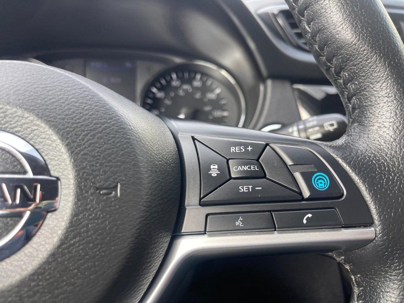 Used 2019 Nissan Rogue SV w/ Premium Package FWD image 25