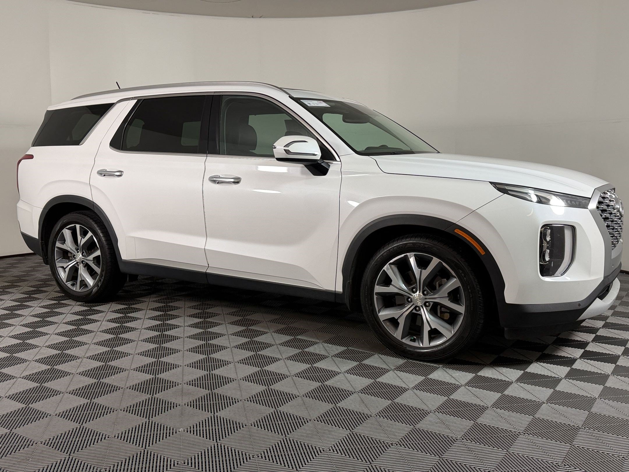 Used 2020 Hyundai Palisade SEL w/ Premium Package AWD/4WD image 6