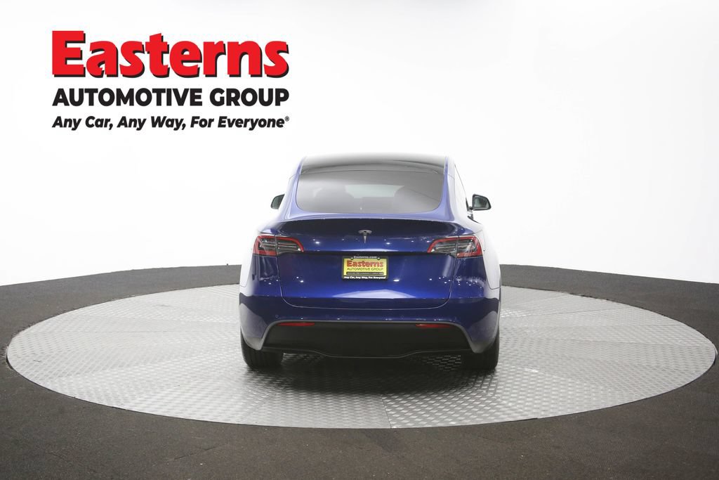 Used 2021 Tesla Model Y Long Range AWD/4WD image 32