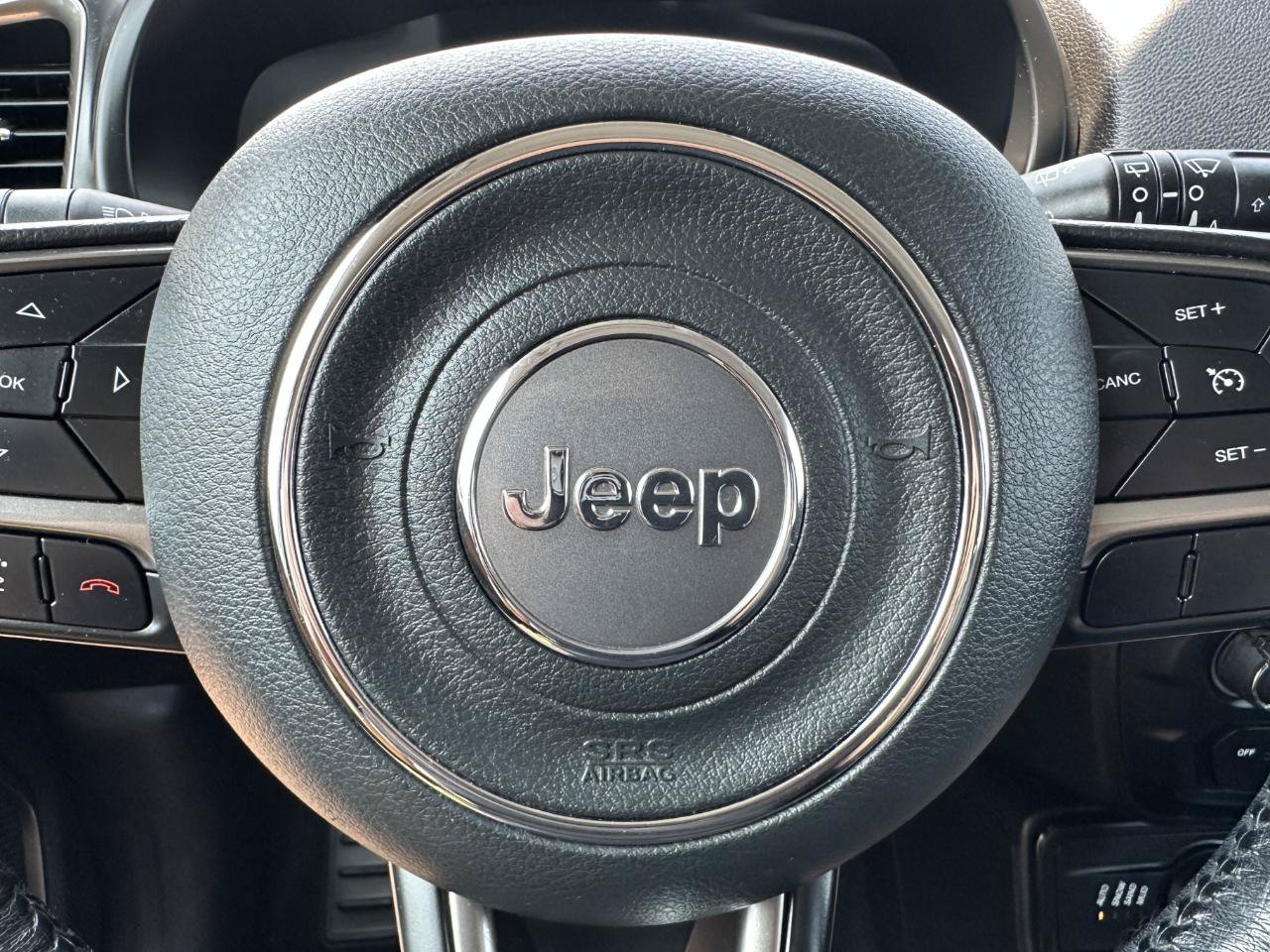 Used 2020 Jeep Renegade Limited w/ UConnect 8.4 Nav Group AWD/4WD image 50