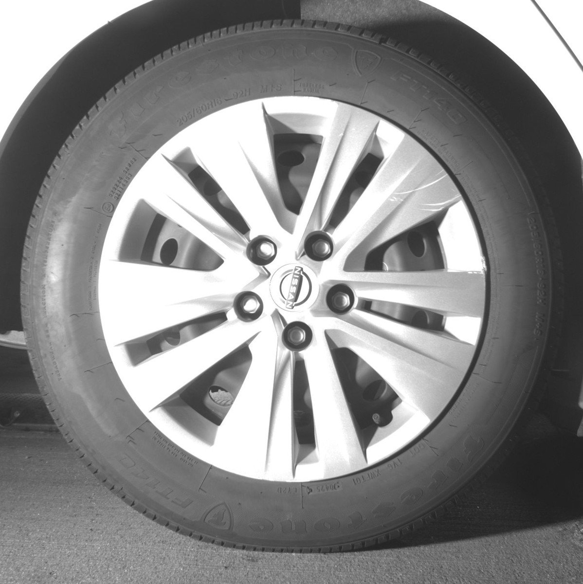 Used 2025 Nissan Sentra S FWD image 15