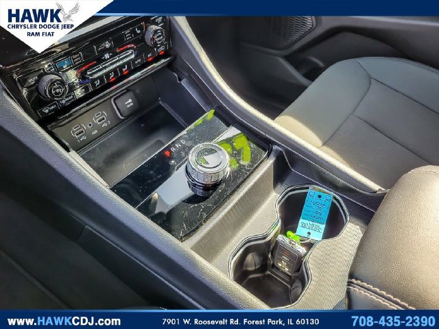Certified 2025 Jeep Grand Cherokee Laredo w/ Luxury Tech Group I AWD/4WD image 23