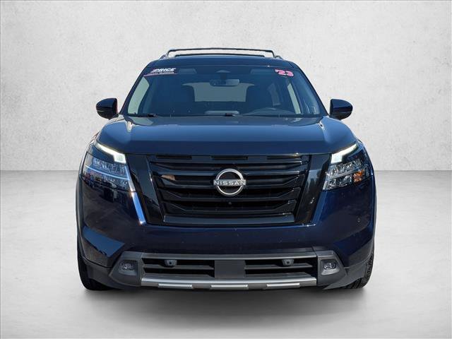 Used 2023 Nissan Pathfinder SL w/ SL Premium Package FWD image 2