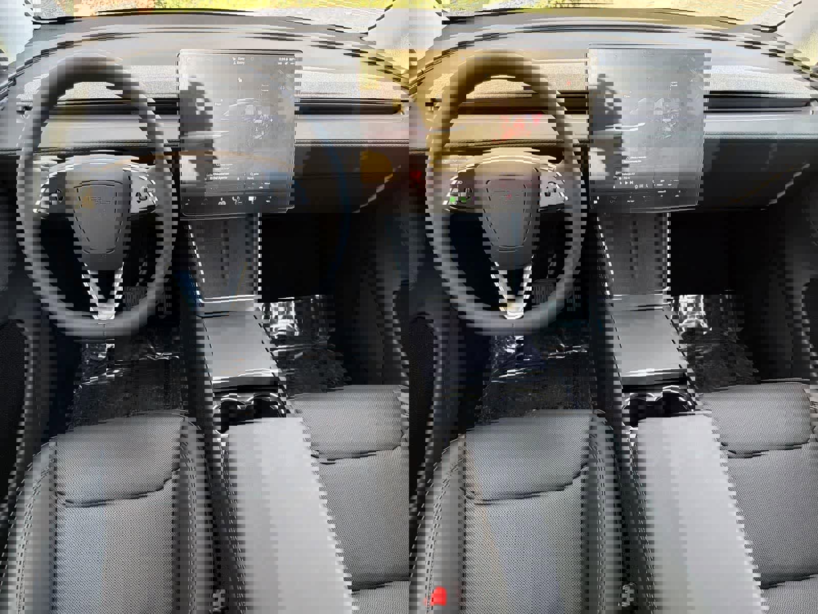 Used 2026 Tesla Model Y Premium image 11