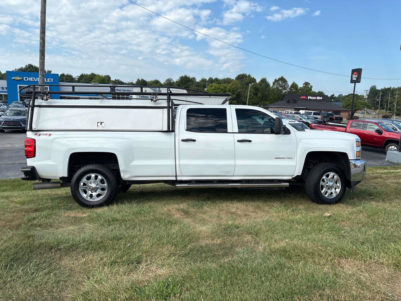 Used 2015 Chevrolet Silverado 3500 LT w/ LT Convenience Package AWD/4WD image 2