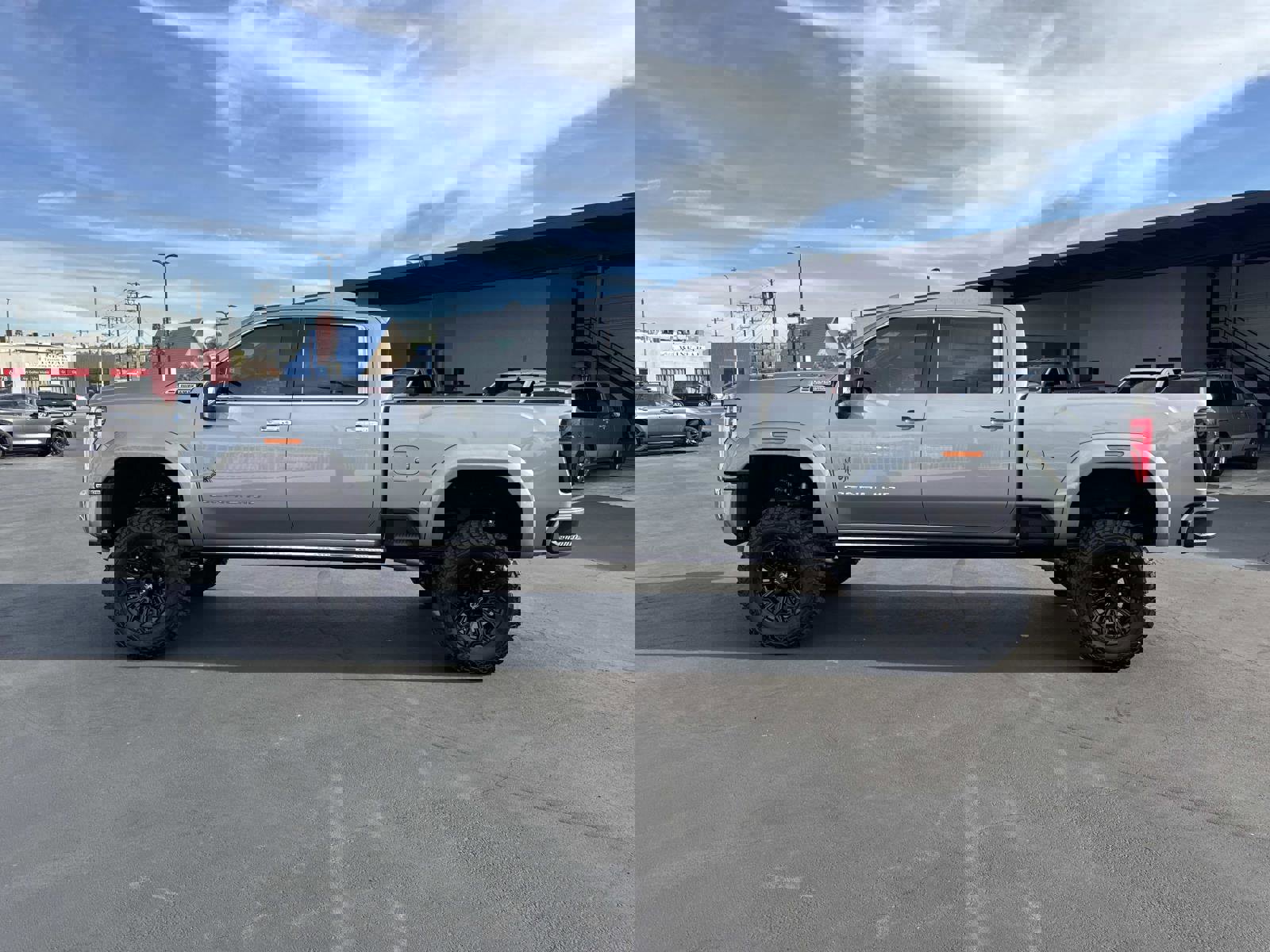 New 2026 GMC Sierra 2500 Denali w/ Denali Reserve Package image 8