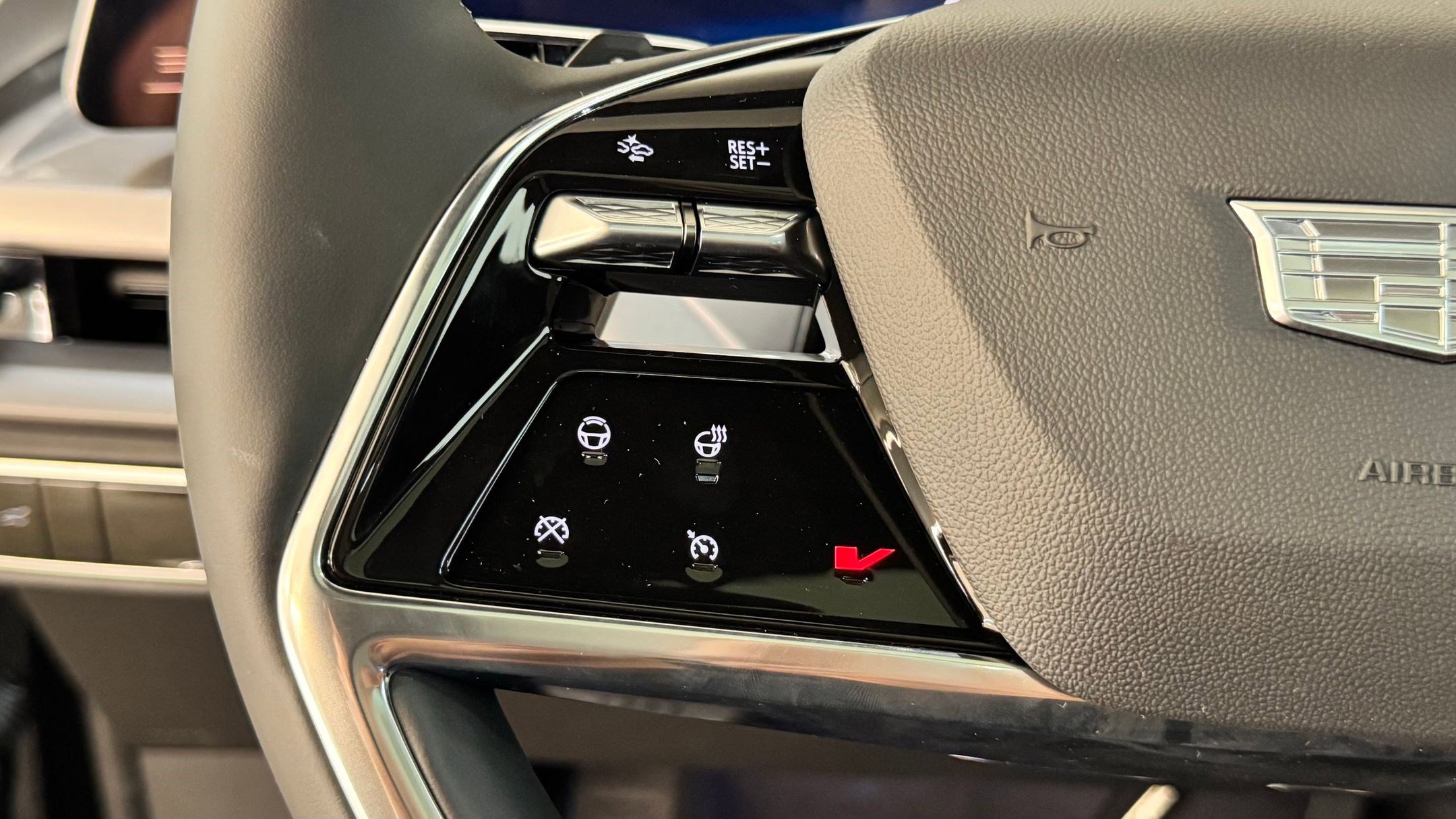 New 2026 Cadillac Vistiq Sport image 27