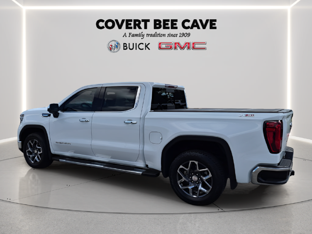 Used 2026 GMC Sierra 1500 SLT AWD/4WD image 6
