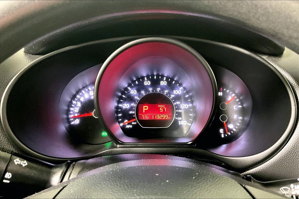 Used 2017 Kia Soul + image 18