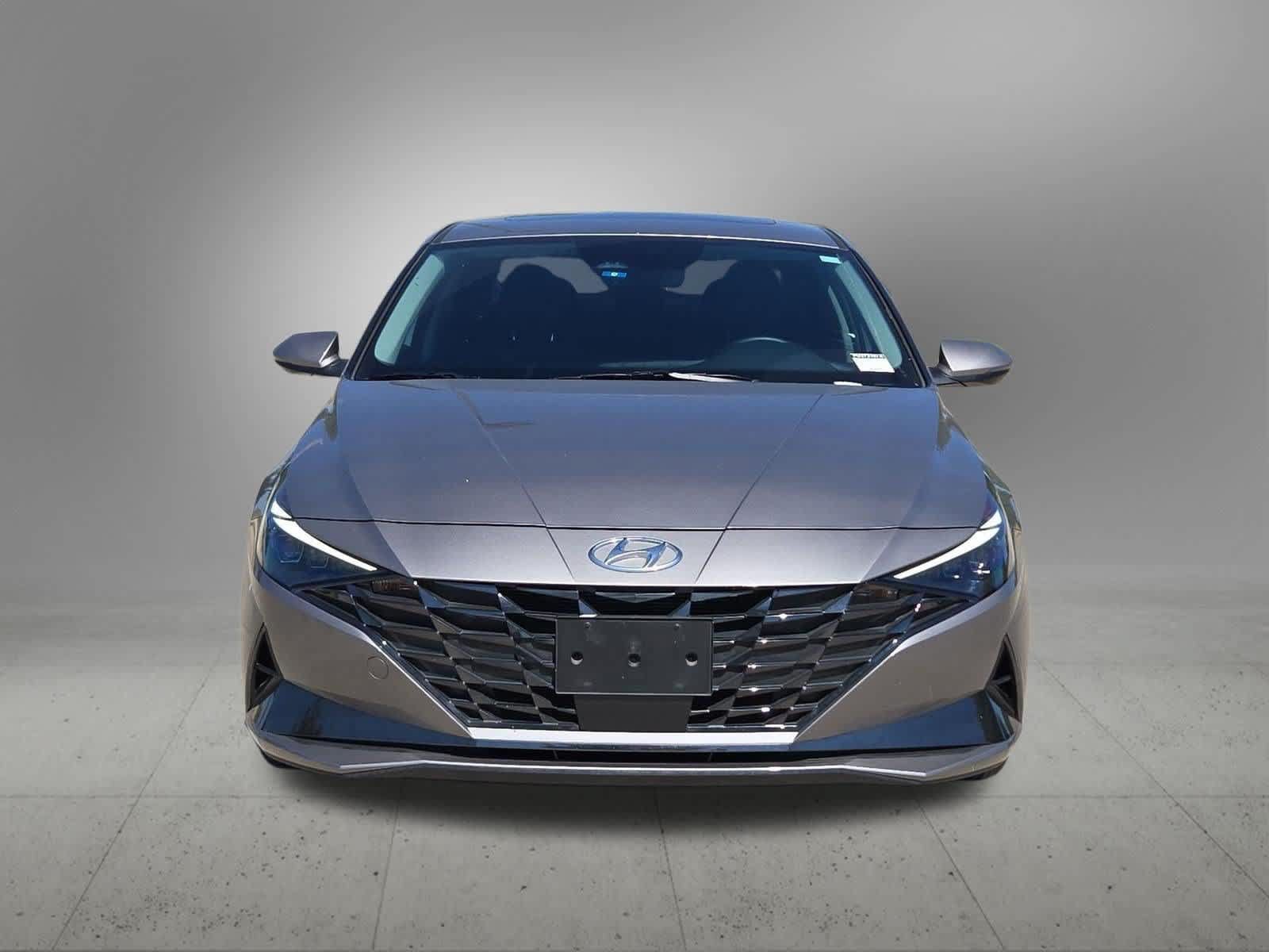Used 2023 Hyundai Elantra Limited FWD image 9