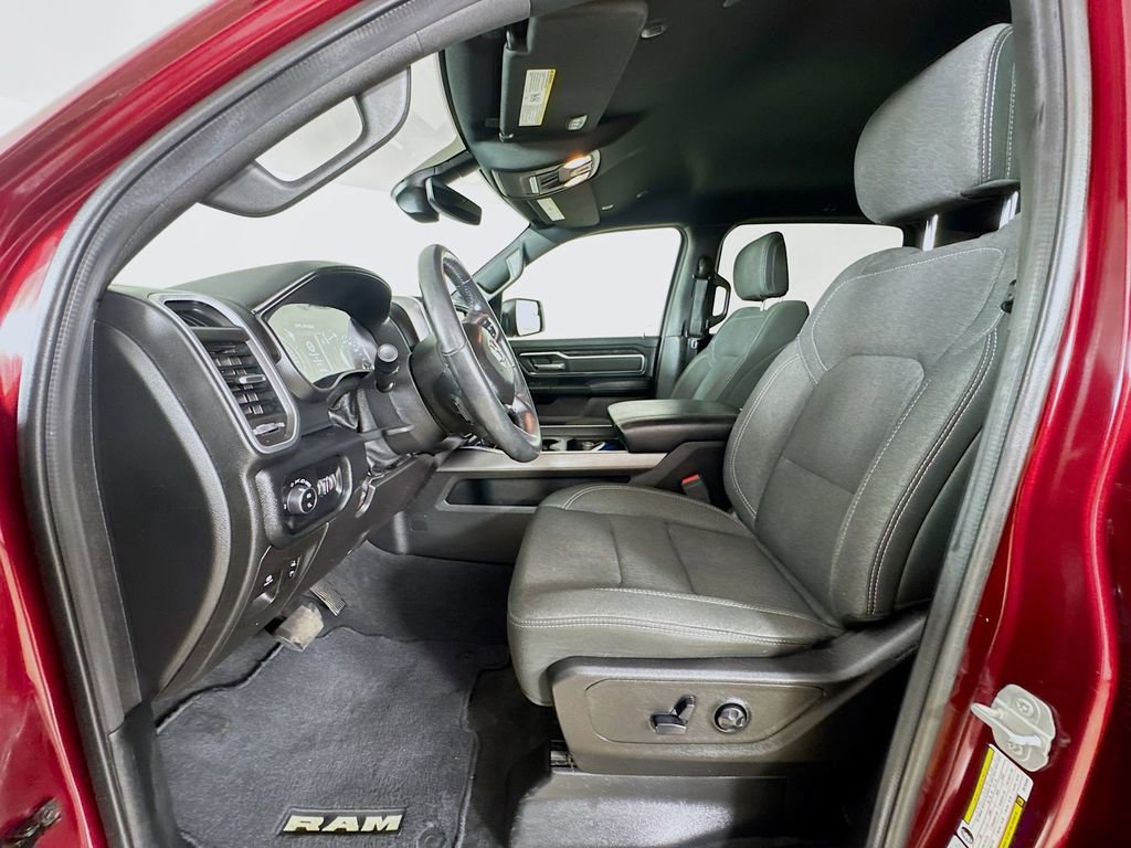 Used 2019 RAM 1500 Big Horn AWD/4WD image 12