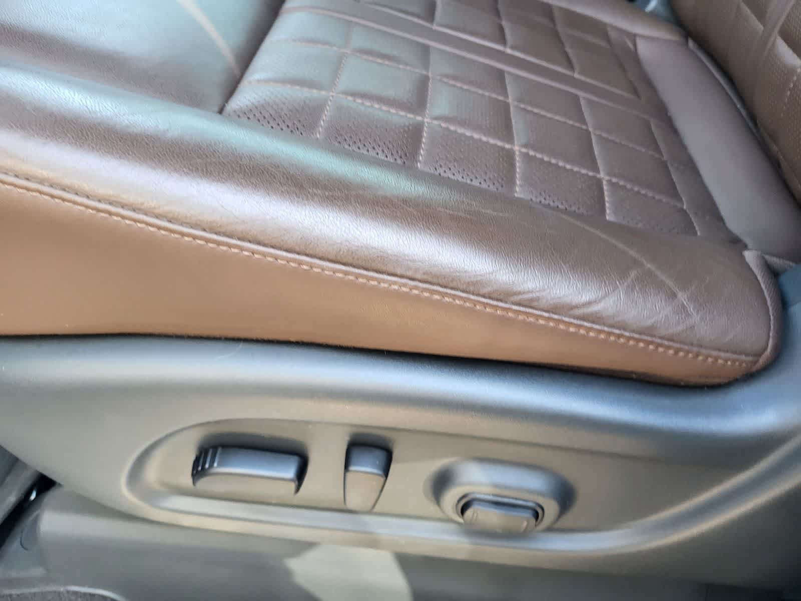 Used 2023 Nissan Titan Platinum Reserve w/ Moonroof Package AWD/4WD image 13